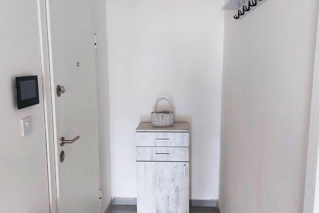 Skopje Family Business Apartment ภายนอก รูปภาพ