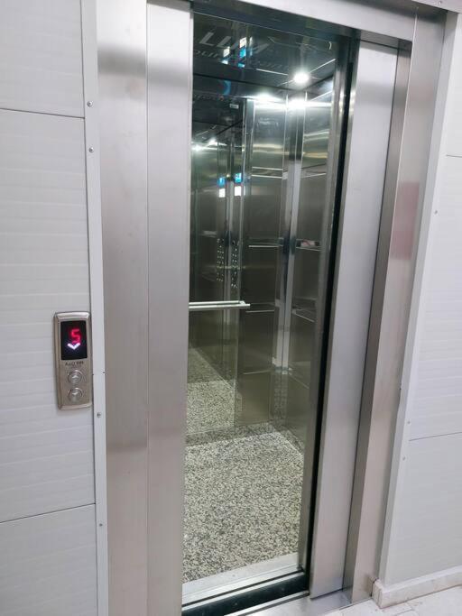 Skopje Family Business Apartment ภายนอก รูปภาพ